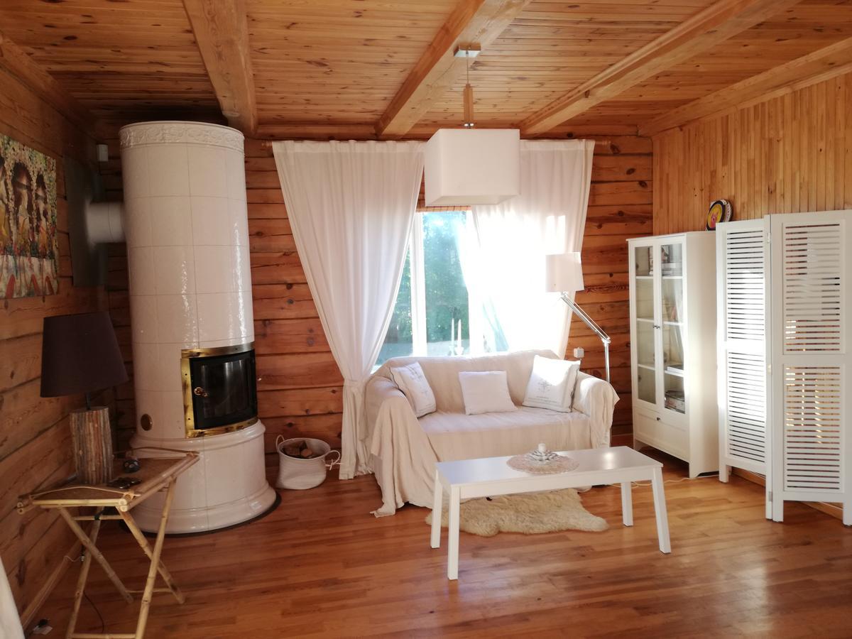 Lakeshore House Dvarcenai  Bagian luar foto