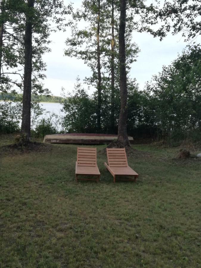 Lakeshore House Dvarcenai  Bagian luar foto